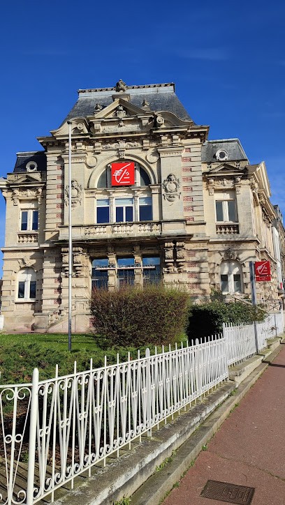 Caisse D'Epargne Fecamp Gambetta, Banque à Fécamp