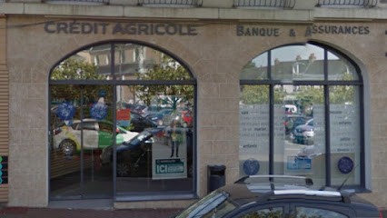 Crédit Agricole Ecommoy - Banque Assurance, Banque à Écommoy