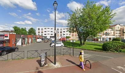 Caisse D'Epargne Villecresnes, Banque à Villecresnes