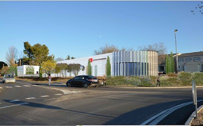 Caisse D'Epargne Carpentras Mont Ventoux, Banque à Carpentras