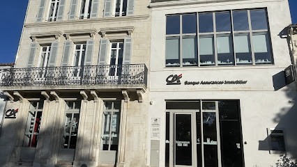 Crédit Agricole Charente-Maritime Deux-Sèvres, Banque à Saintes