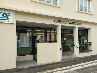 Crédit Agricole, Banque à Pont-l'Évêque