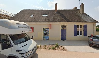 Caisse D'Epargne Luzy, Banque à Luzy