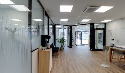 Crédit Agricole Brie Picardie, Banque à Songeons