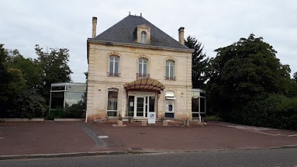 Crédit Agricole Agence De Léognan, Banque à Léognan