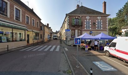 Banque Populaire Bourgogne Franche-Comté, Banque à Saint-Amand-en-Puisaye