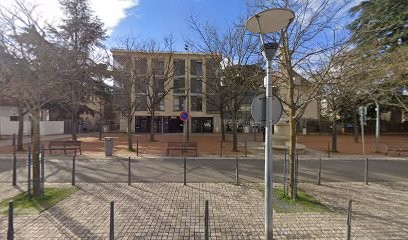 SG, Banque à Écully