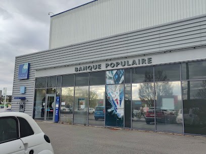 Banque Populaire Val De France, Banque à Fleury-les-Aubrais