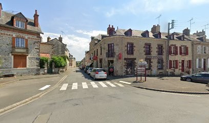 Caisse D'Epargne Fresnay Sur Sarthe, Banque à Fresnay-sur-Sarthe