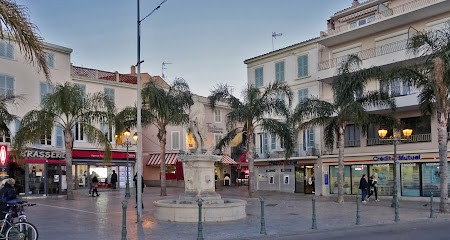 Crédit Mutuel, Banque à Sanary-sur-Mer