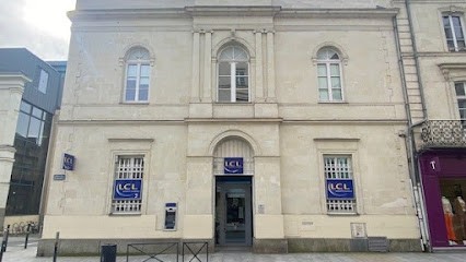 LCL Banque Et Assurance, Banque à Laval