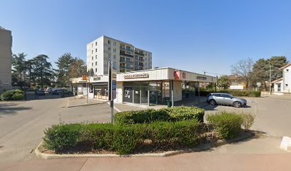 Caisse D'Epargne Meyzieu 2, Banque à Meyzieu