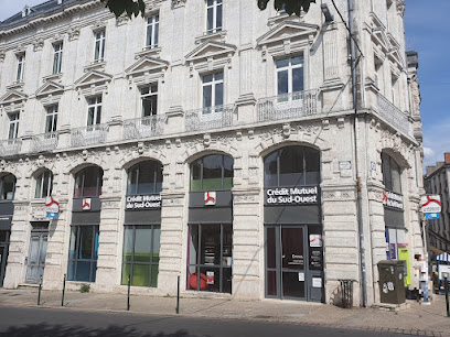 Crédit Mutuel Du Sud Ouest Angouleme Hotel De Ville Banque à Angoulême