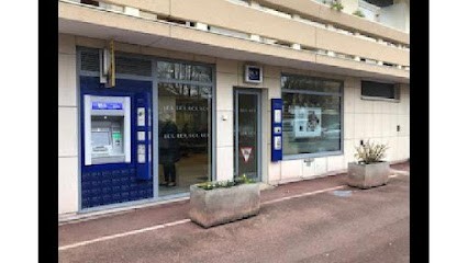 LCL Bank and Insurance, Banque à Écully