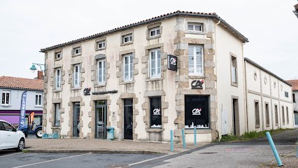 Crédit Agricole Charente-Maritime Deux-Sèvres, Banque à Moncoutant