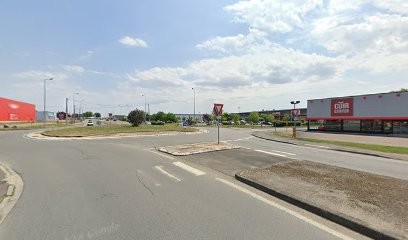 Banque Populaire Val De France, Banque à Saint-Germain-du-Puy