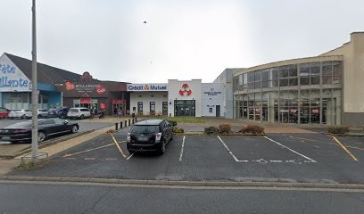 Crédit Mutuel Enseignant, Banque à Saint-Benoît