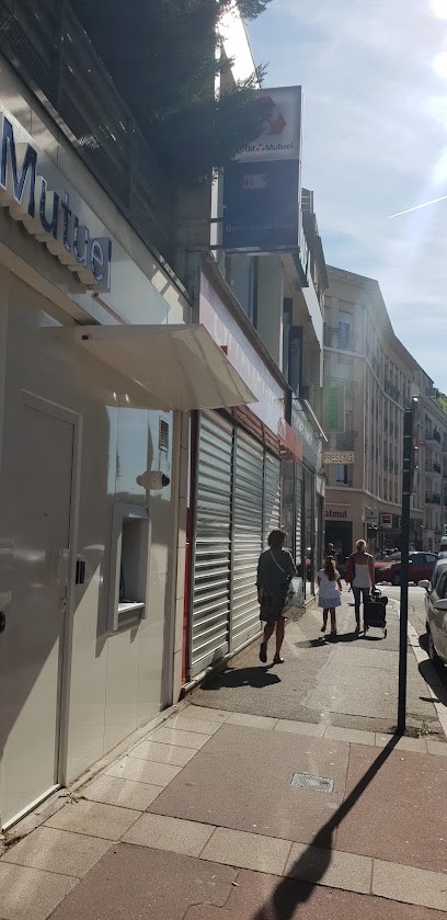Crédit Mutuel, Banque à Suresnes