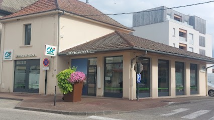 Crédit Agricole Centre-est à Les Abrets, Banque aux Abrets en Dauphiné