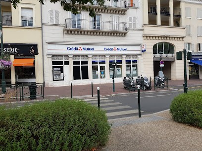 Crédit Mutuel, Banque au Plessis-Robinson