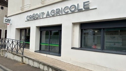 Crédit Agricole de Champagne-Bourgogne, Banque à Montholon