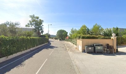 CAYAT, Banque à Cuers