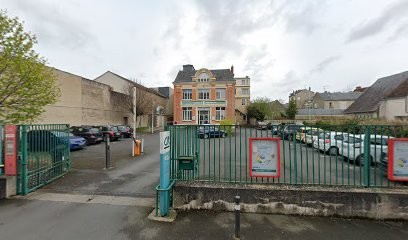Crédit Agricole Val de France, Banque à Blois