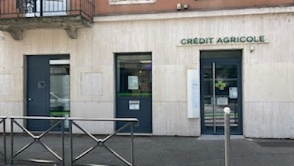 Crédit Agricole Centre-est à Francheville, Banque à Francheville
