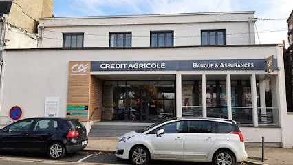 Crédit Agricole Château Du Loir - Banque Assurance, Banque à Beaumont-Pied-de-Boeuf
