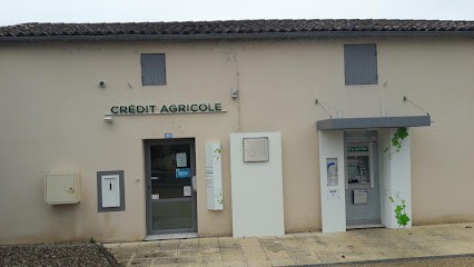 Crédit Agricole Charente Périgord, Banque à Lamothe-Montravel