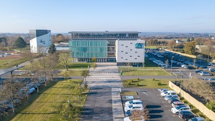 Caisse Régionale De Crédit Agricole Mutuel Des Côtes D'Armor, Banque à Ploufragan