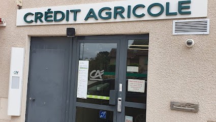 Crédit Agricole Centre-est à Lentilly, Banque à Lentilly