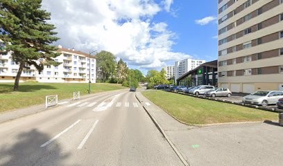 Crcam Centre Est, Banque à Saint-Genis-Pouilly