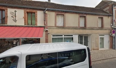 Crédit Mutuel, Banque à Senonches