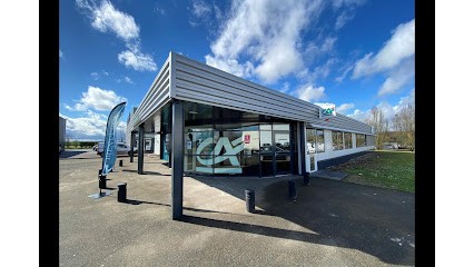 Crédit Agricole Val De France, Banque à Villebarou