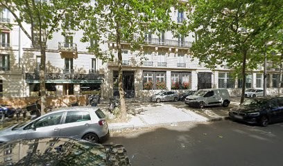 Capem, Banque à Paris 07