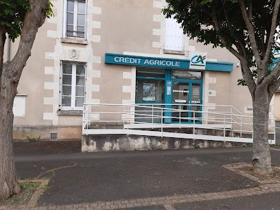 CREDIT AGRICOLE SAINT-JEAN-DE-SAUVES, Banque à Saint-Jean-de-Sauves