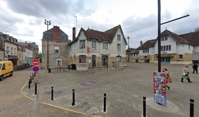 Caisse D'Epargne St Pierre Sur Dives, Banque à Saint-Pierre-en-Auge
