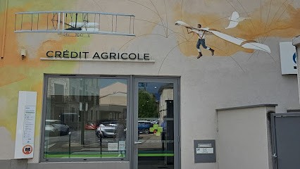 Crédit Agricole Centre-est à Genas, Banque à Genas