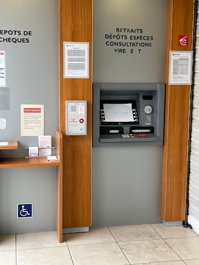 Caisse d'Epargne Ermont Centre, Banque à Ermont