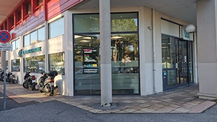 Crédit Agricole Agence De ST LAURENT LE MARIANNE, Banque à Saint-Laurent-du-Var