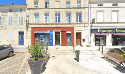 Banque Populaire Aquitaine Centre Atlantique, Banque à Jonzac