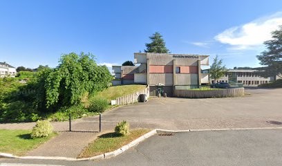 Crédit Agricole Centre France - Site De Naves, Banque à Naves