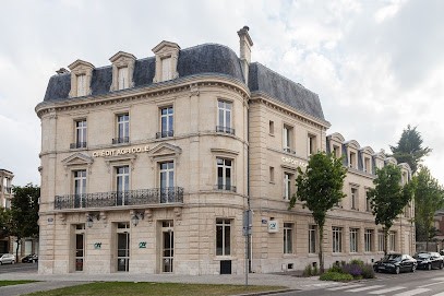 Crédit Agricole - Agence Soissons République, Banque à Soissons