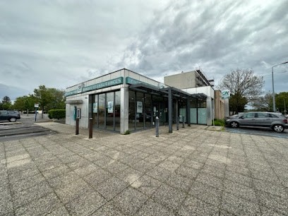 Crédit Agricole - Agence Laon Champagne, Banque à Laon