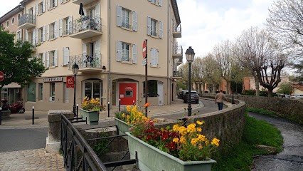 Caisse D'Epargne Montluel, Banque à Montluel