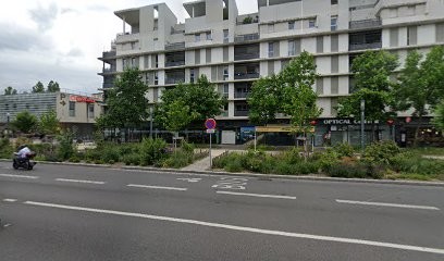 Credit Agricole Center-Saone Is Lyon Vaise, Banque à Lyon 09