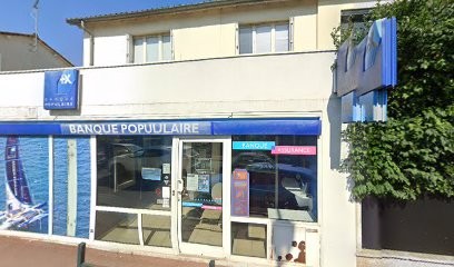 Banque Populaire Val De France, Banque aux Clayes-sous-Bois