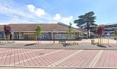 Banque Populaire Rives De Paris, Banque à Mennecy
