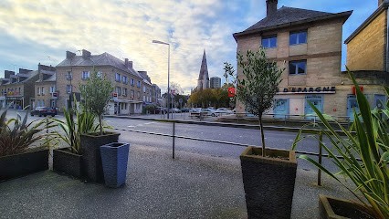 Caisse D'Epargne Valognes, Banque à Valognes